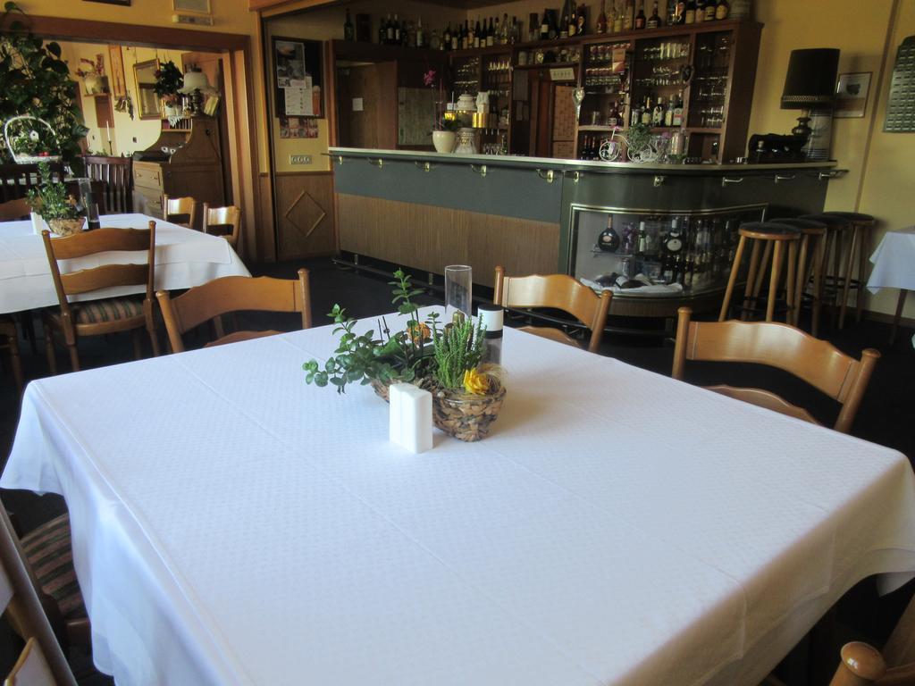 Hotel Restaurant Jonkhans Рийс Екстериор снимка
