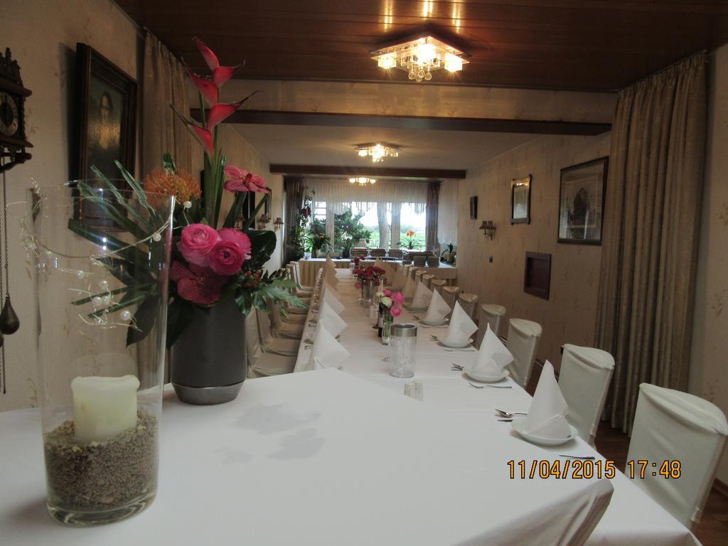 Hotel Restaurant Jonkhans Рийс Екстериор снимка