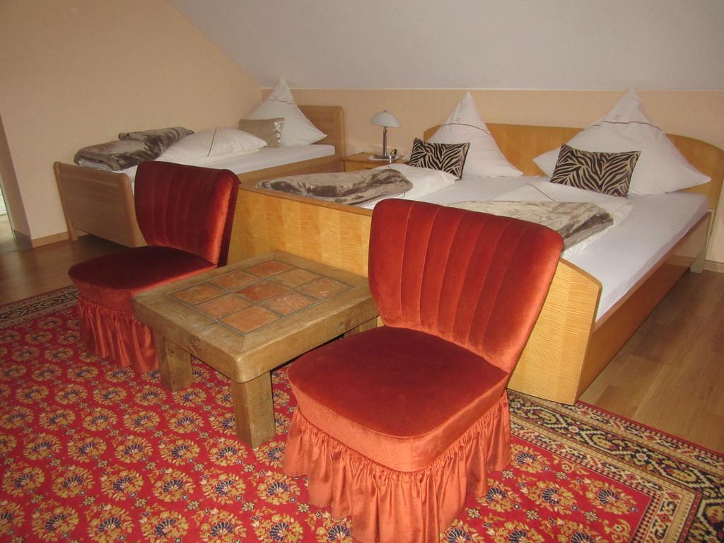 Hotel Restaurant Jonkhans Рийс Екстериор снимка